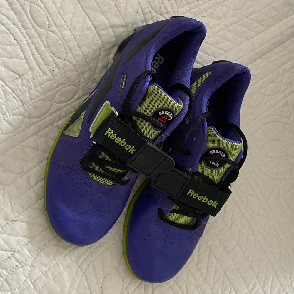 Reebok lifting shoes